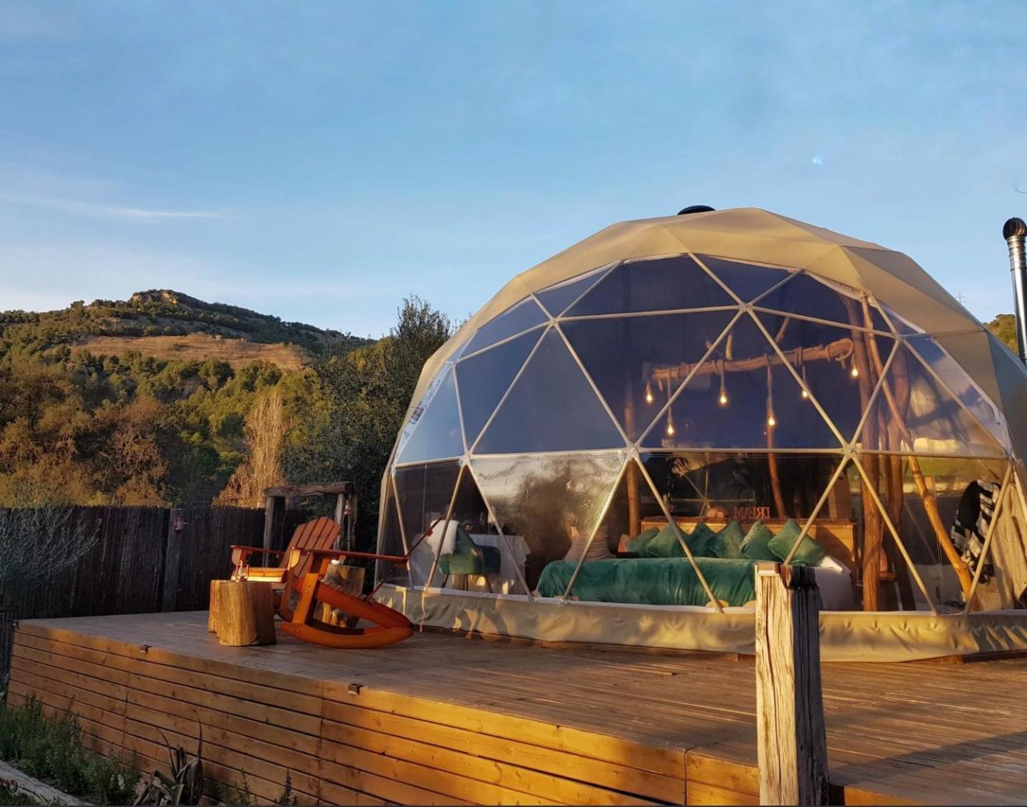 Domo Suites Masia Cal Geperut Badalona Exteriér fotografie