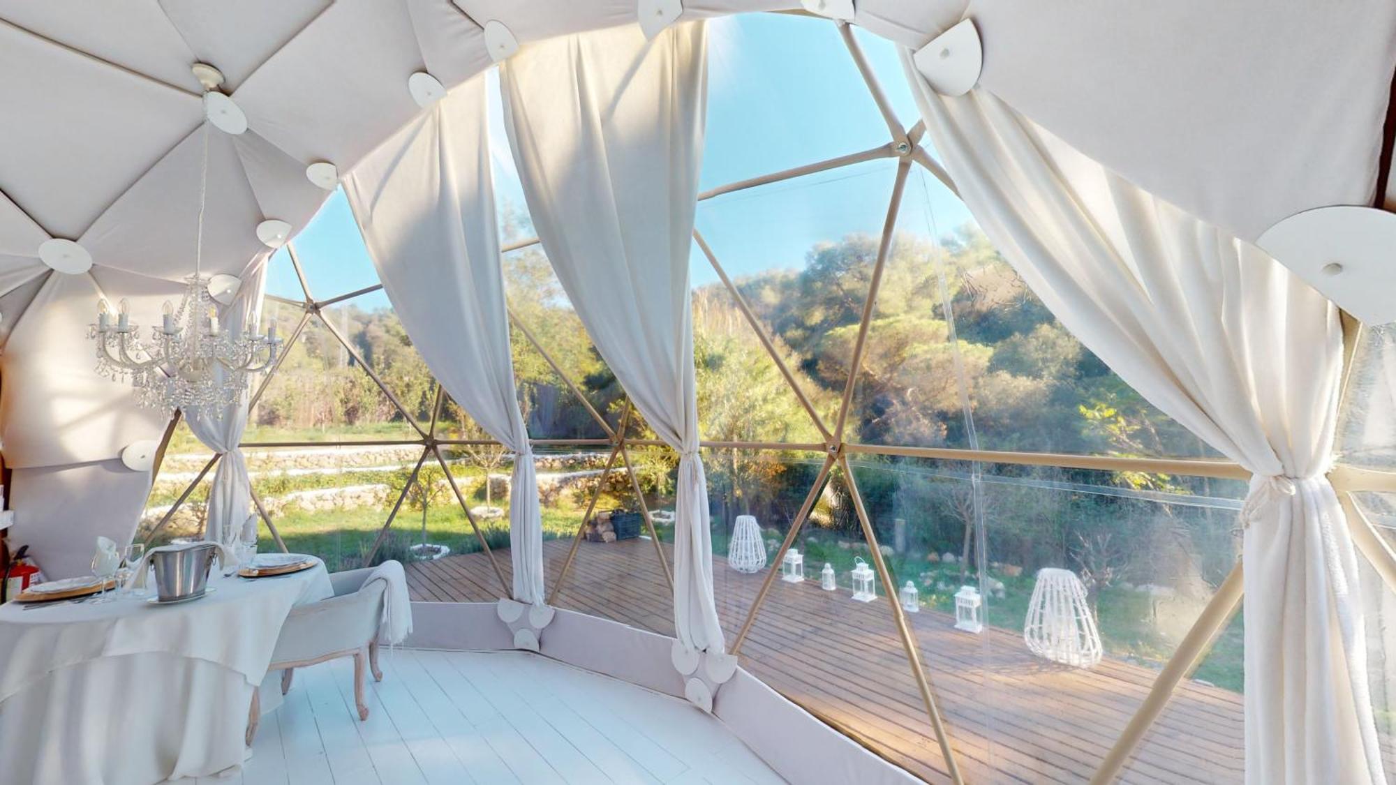 Domo Suites Masia Cal Geperut Badalona Exteriér fotografie